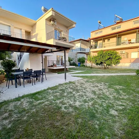 Апартаменты Katia Пефкохори