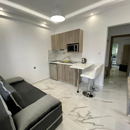 Katia Apartman Pefkohóri