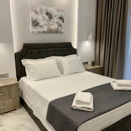 Katia פפקוהורי